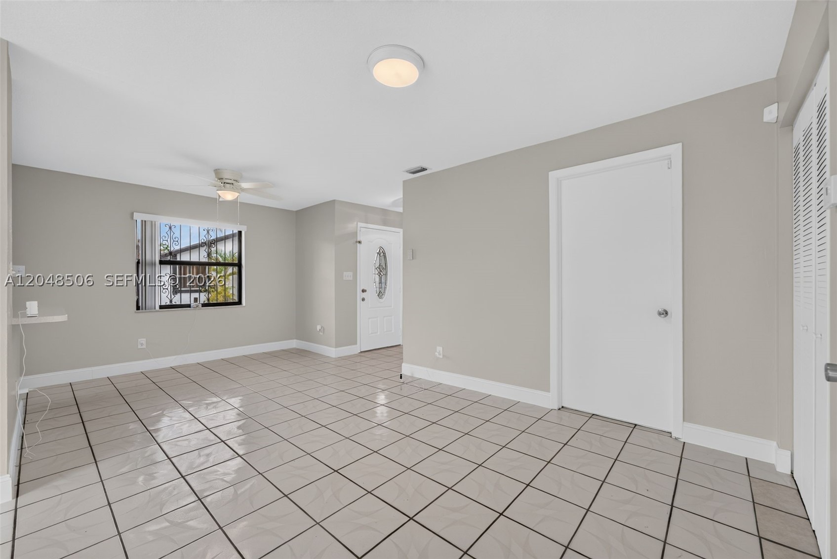 GREENWOOD VILLAS - Residential