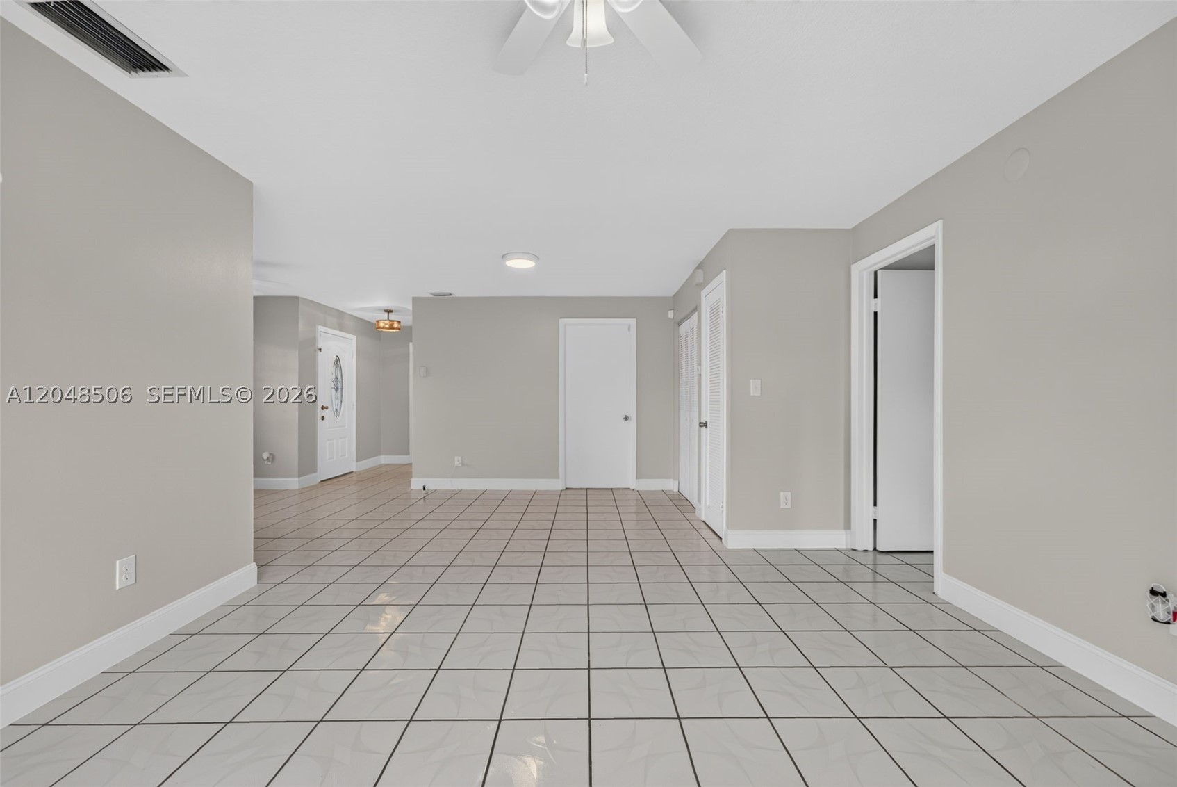 GREENWOOD VILLAS - Residential