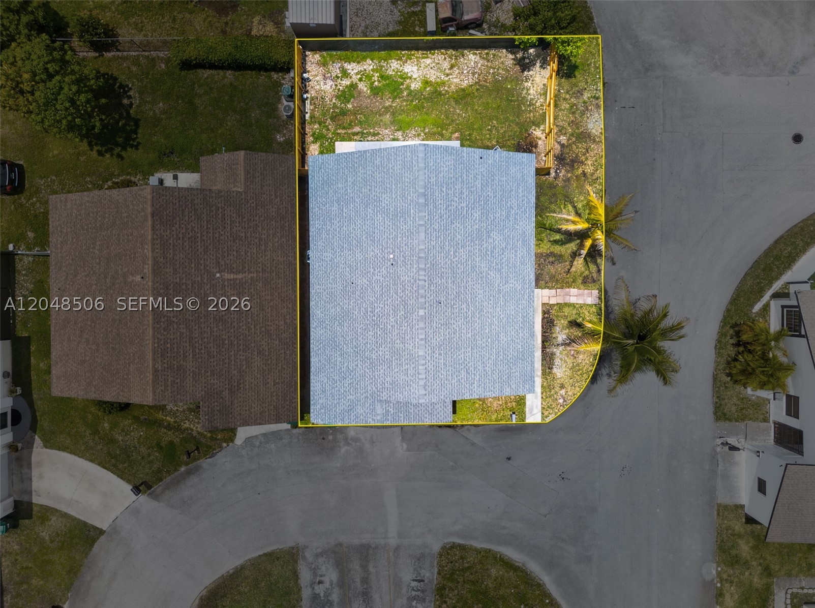 GREENWOOD VILLAS - Residential
