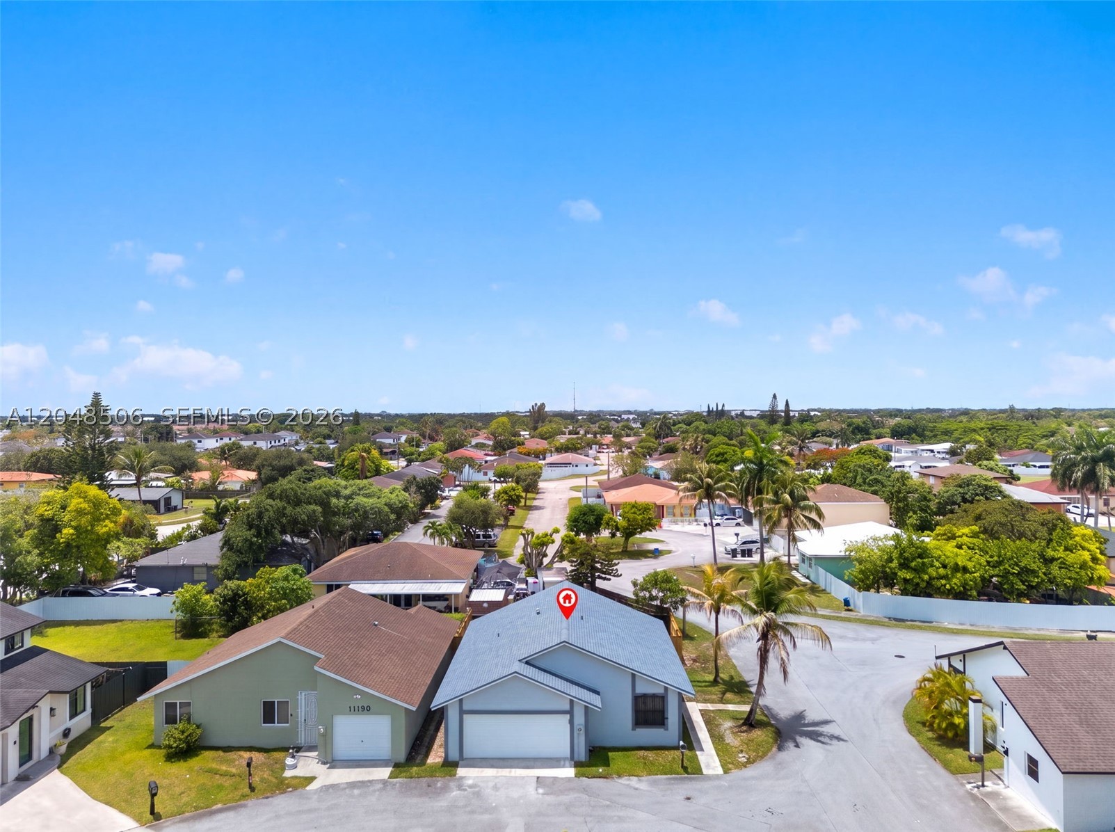 GREENWOOD VILLAS - Residential