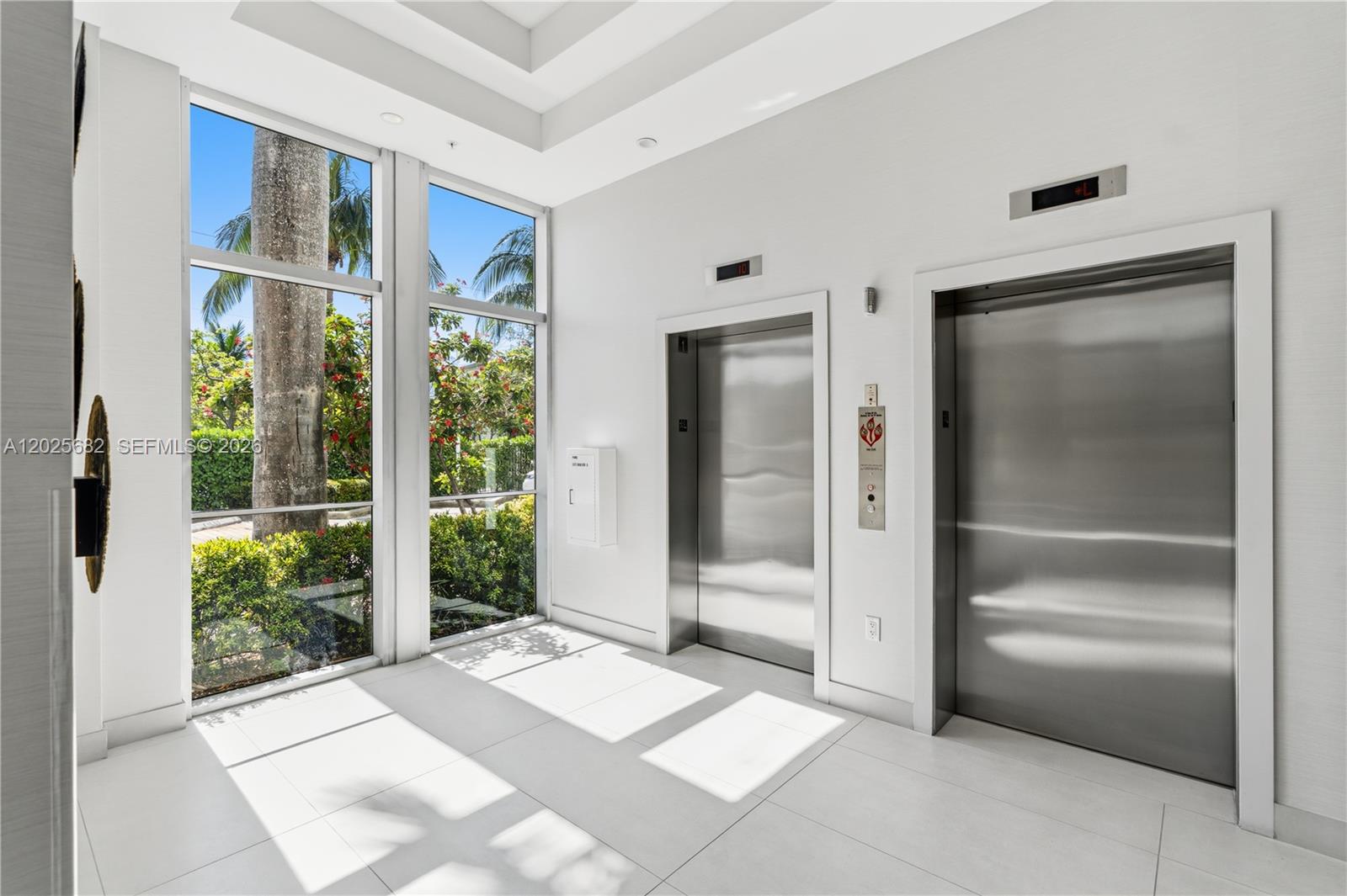 360 CONDO B - Residential