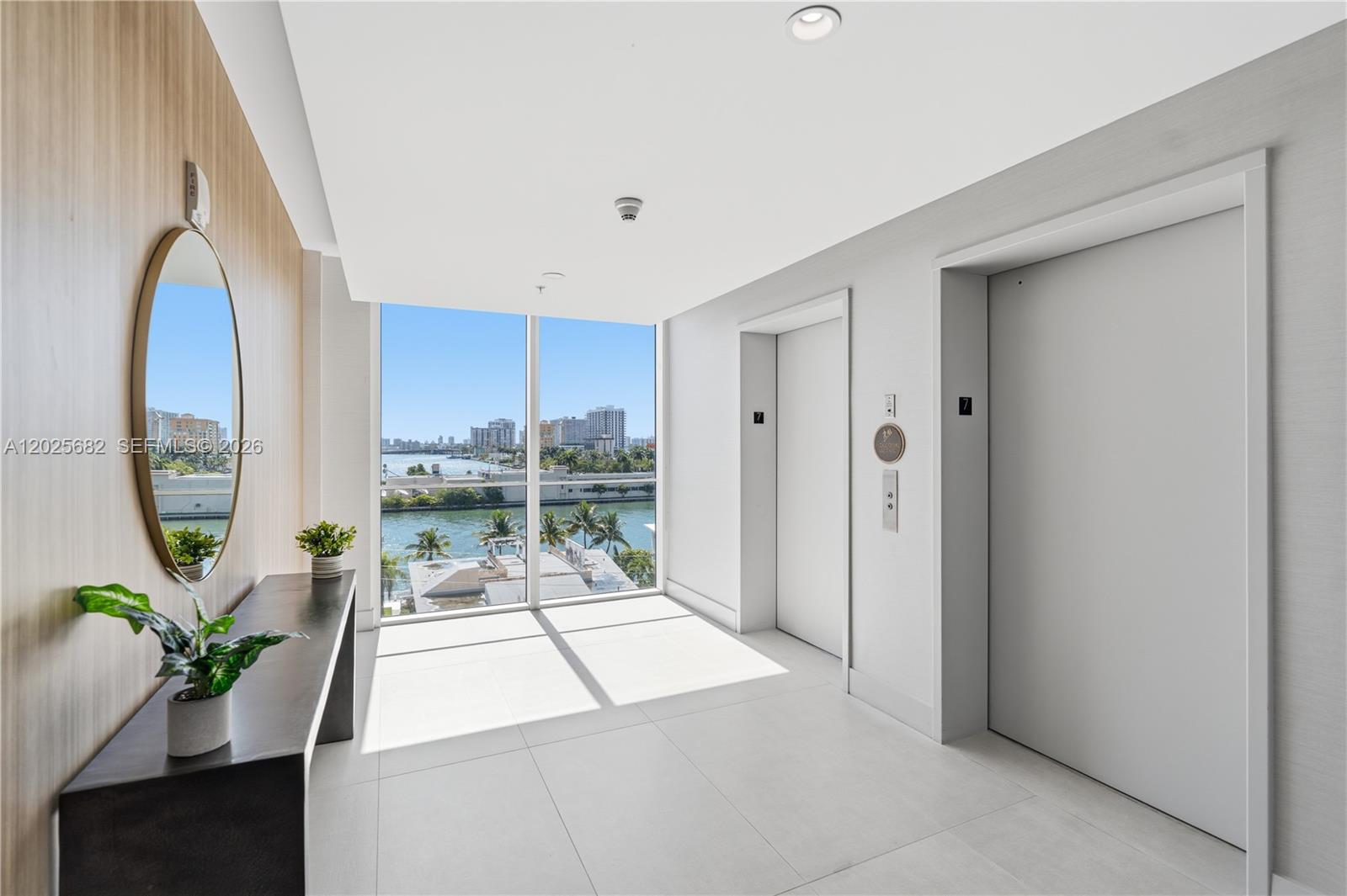 360 CONDO B - Residential
