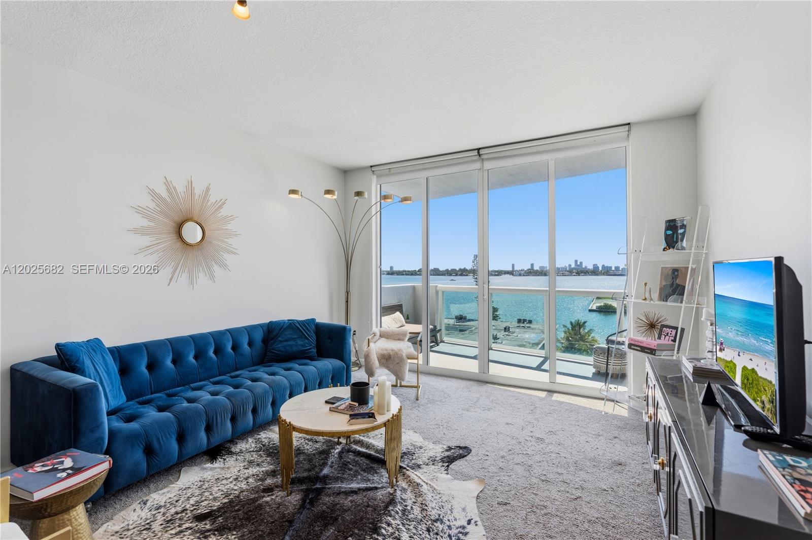360 CONDO B - Residential