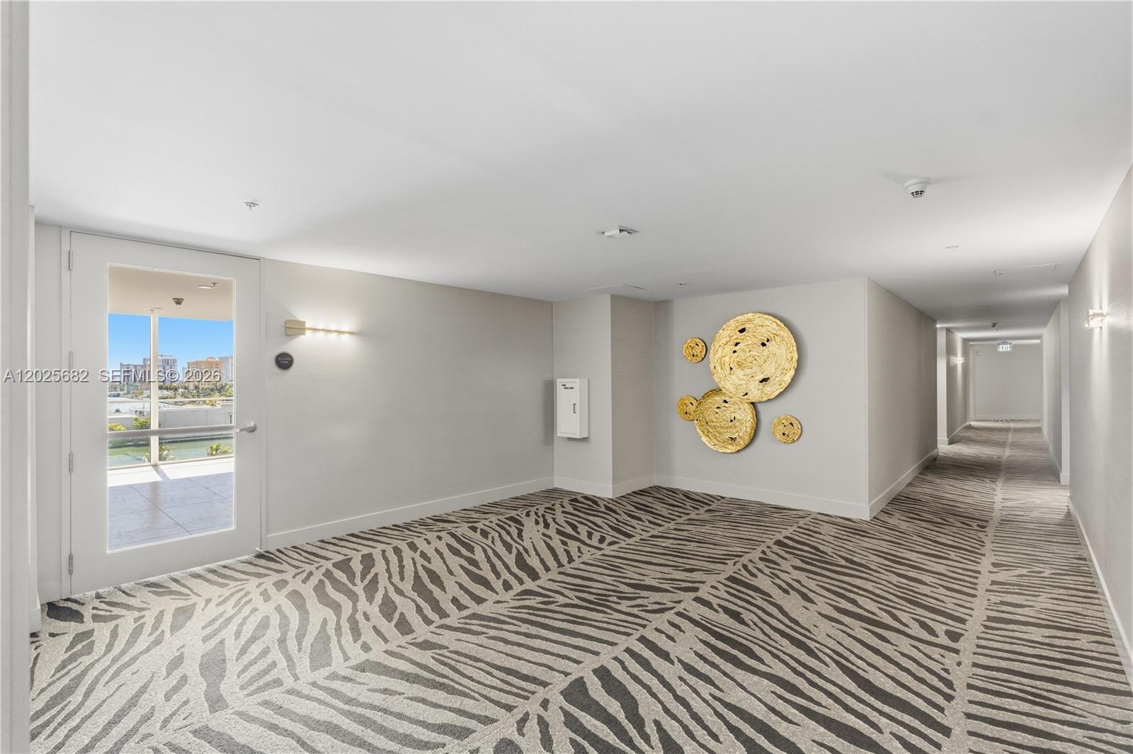 360 CONDO B - Residential