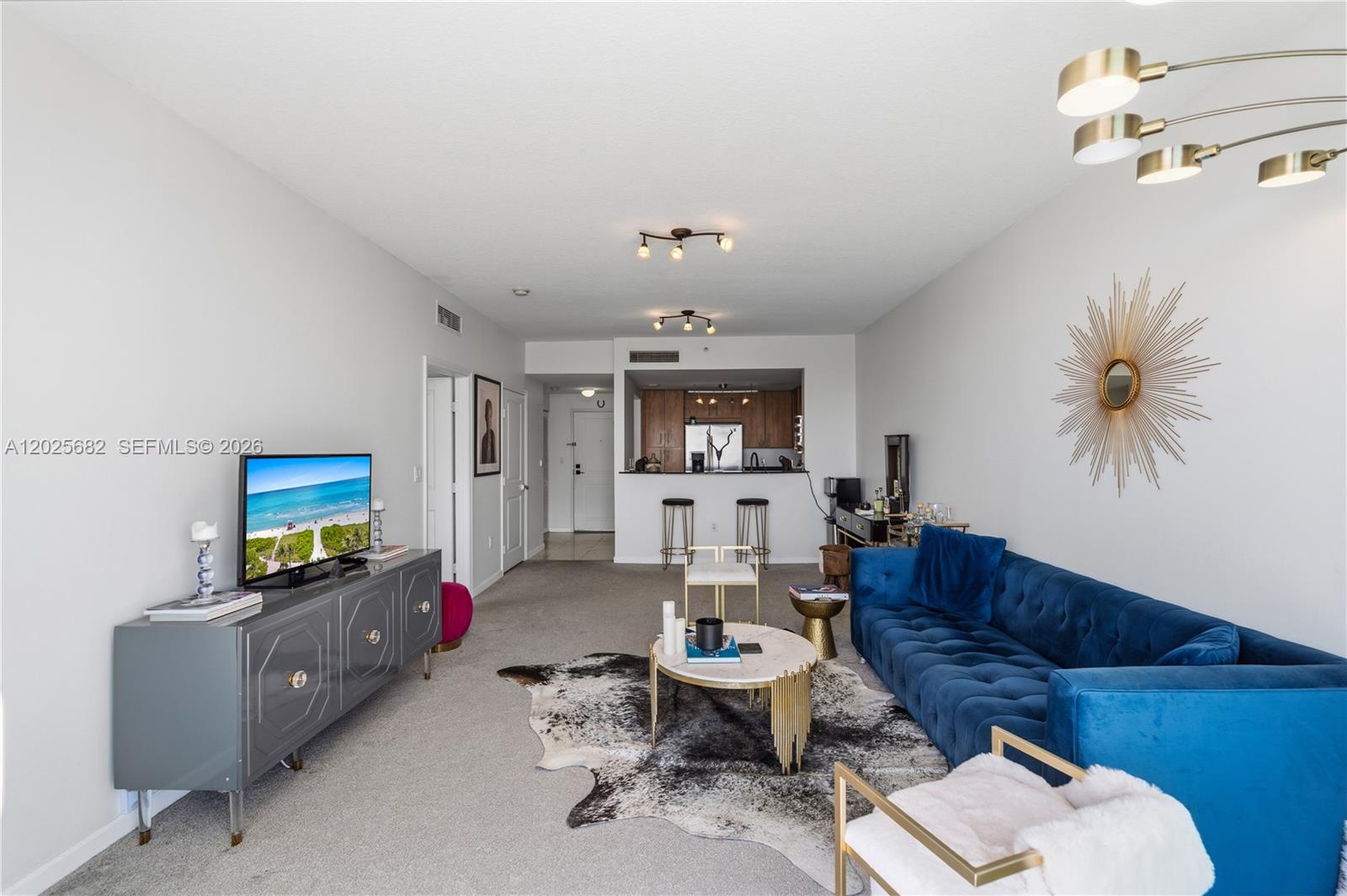 360 CONDO B - Residential