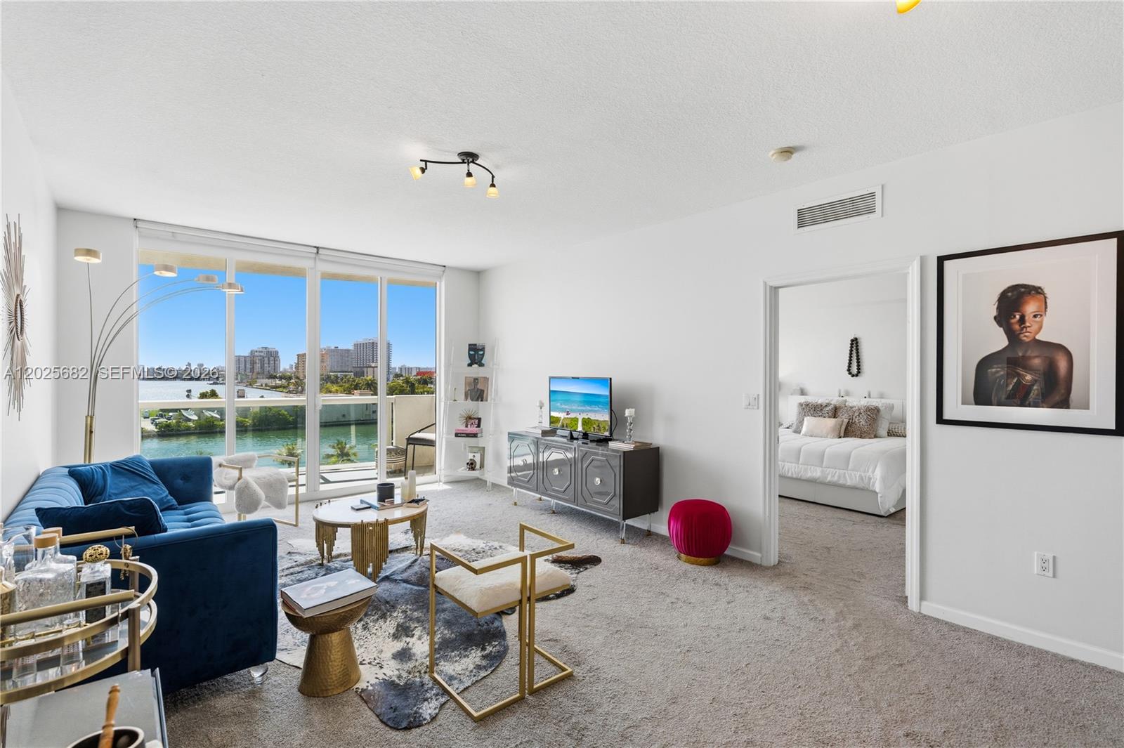360 CONDO B - Residential
