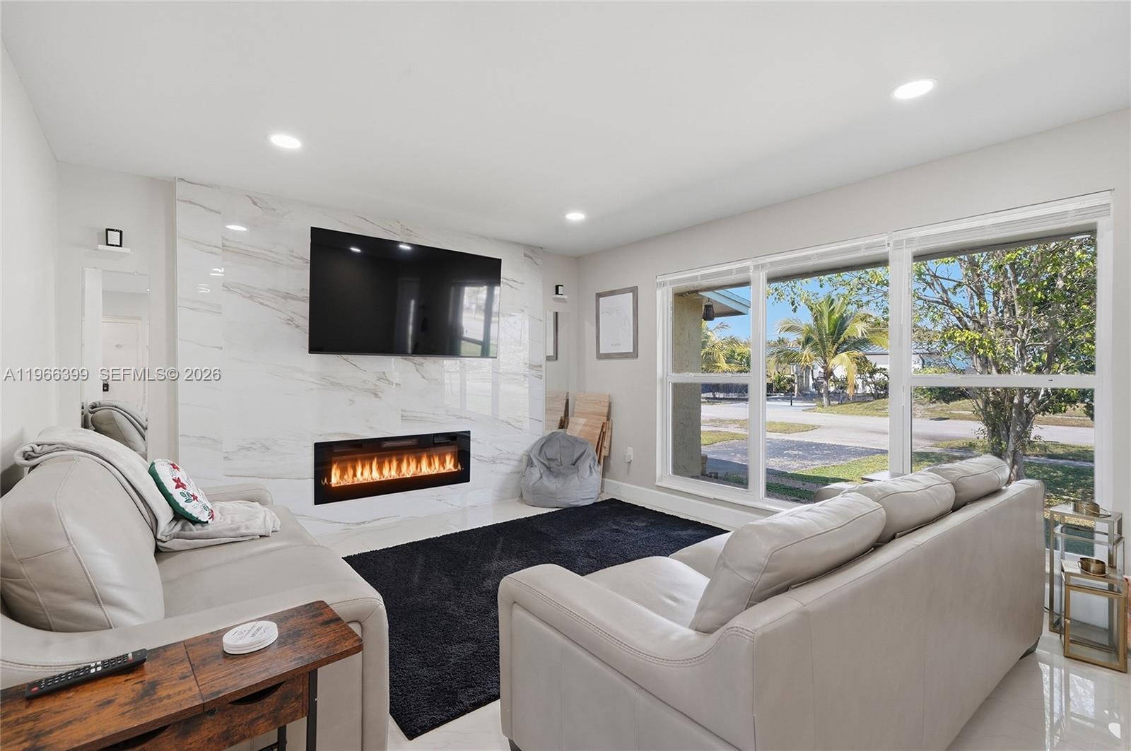SUNRISE GOLF VILLAGE SEC - Residential
