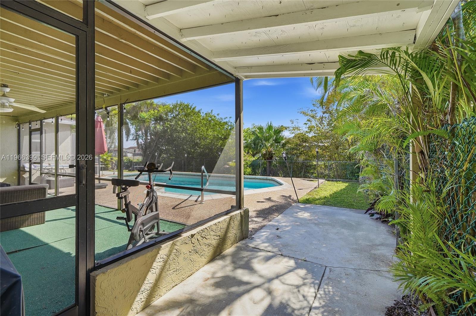 SUNRISE GOLF VILLAGE SEC - Residential