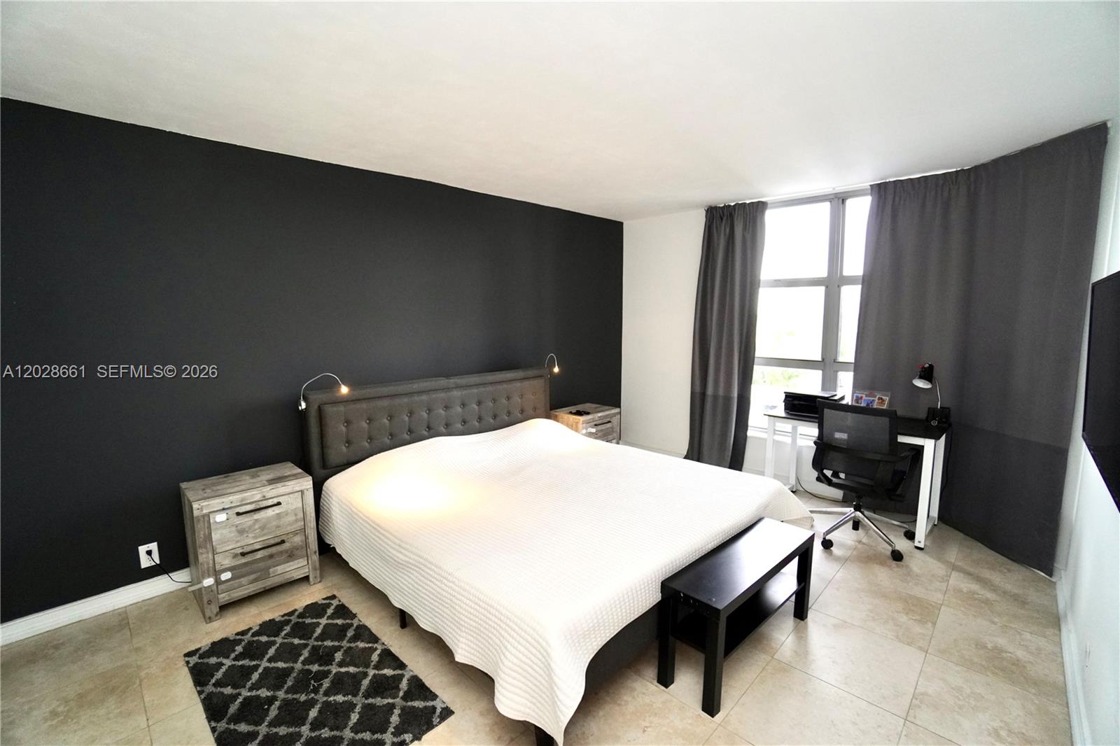 MYSTIC POINTE TOWER 600 C - Residential