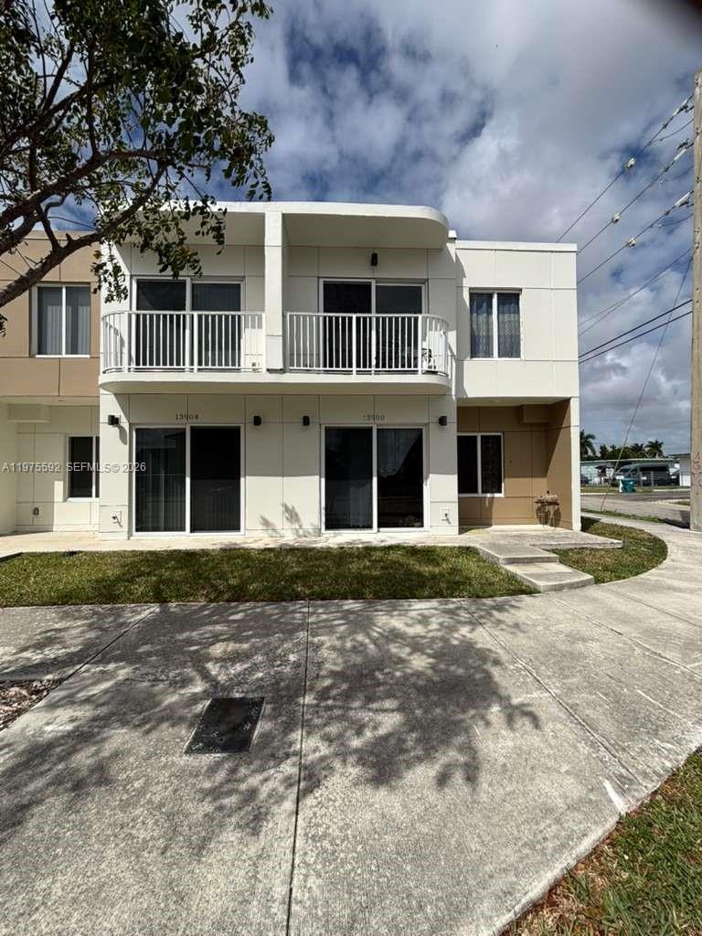 PARADISE GARDENS - Residential