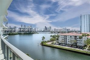 ECHO CONDO - Residential