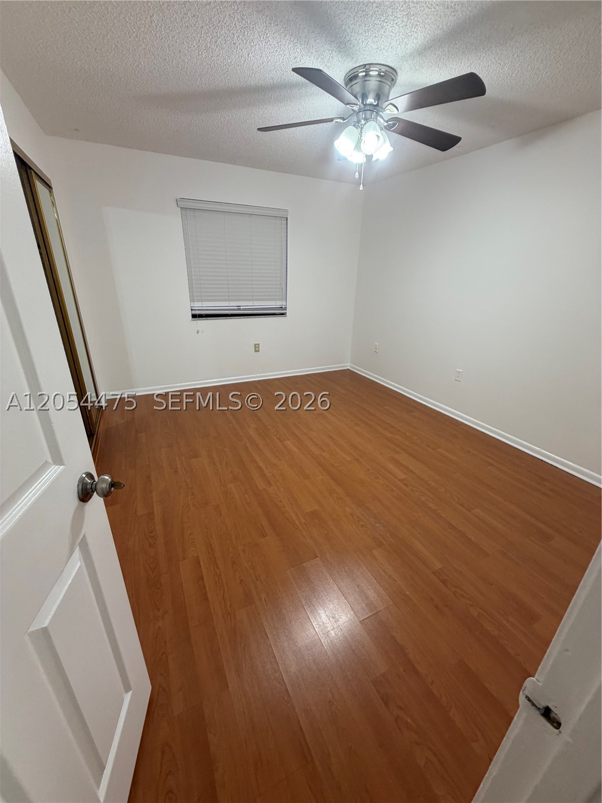 KENDALL TRAILS SUB - Residential Lease