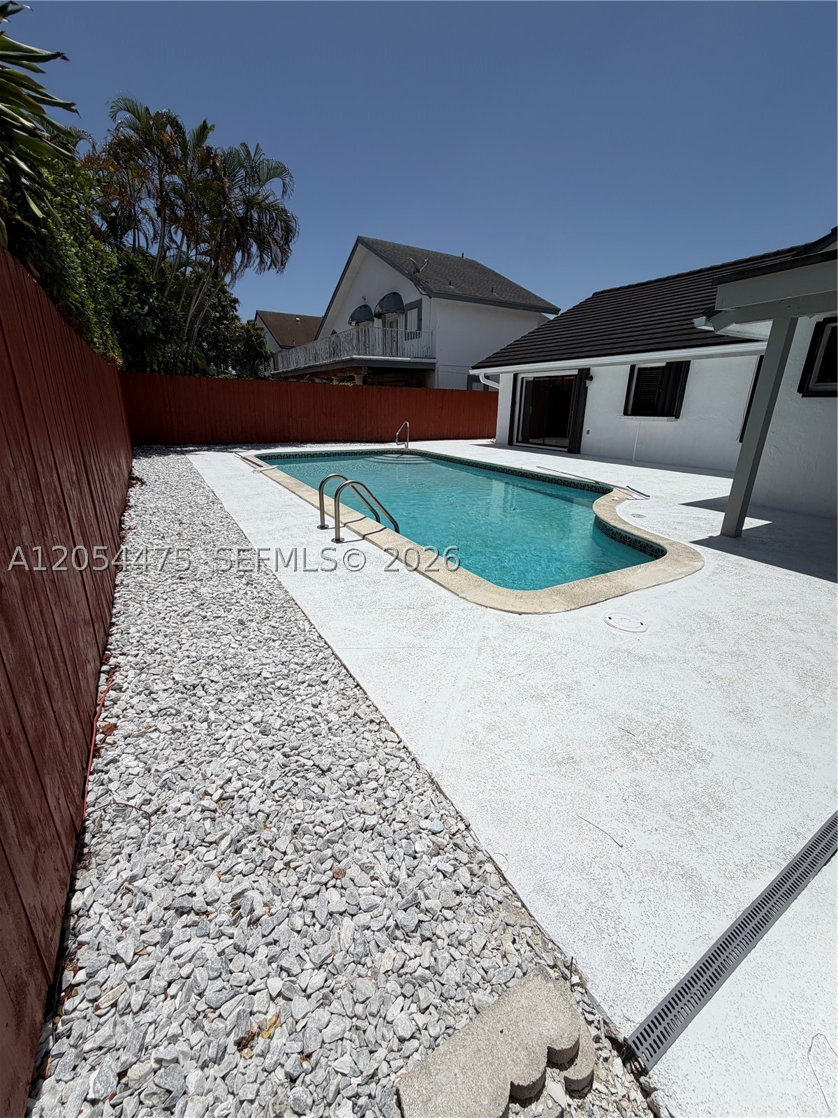 KENDALL TRAILS SUB - Residential Lease