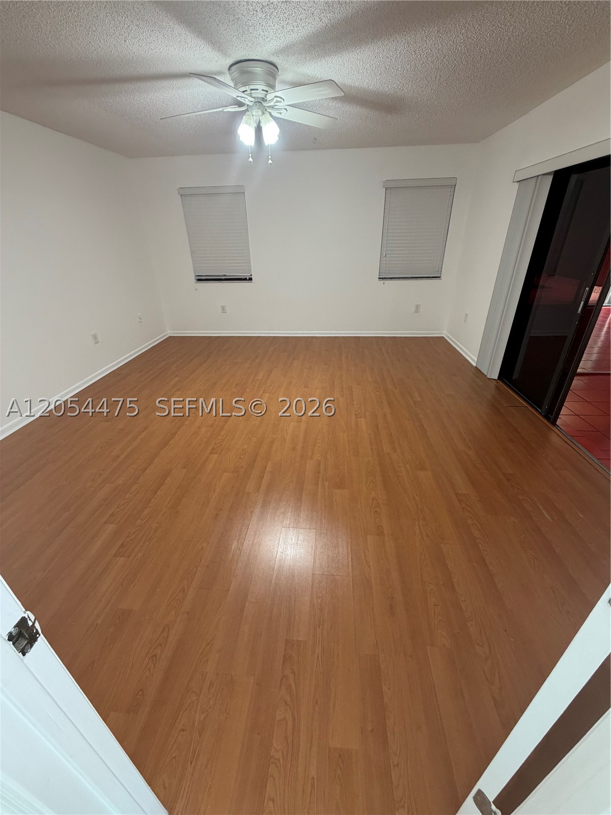 KENDALL TRAILS SUB - Residential Lease
