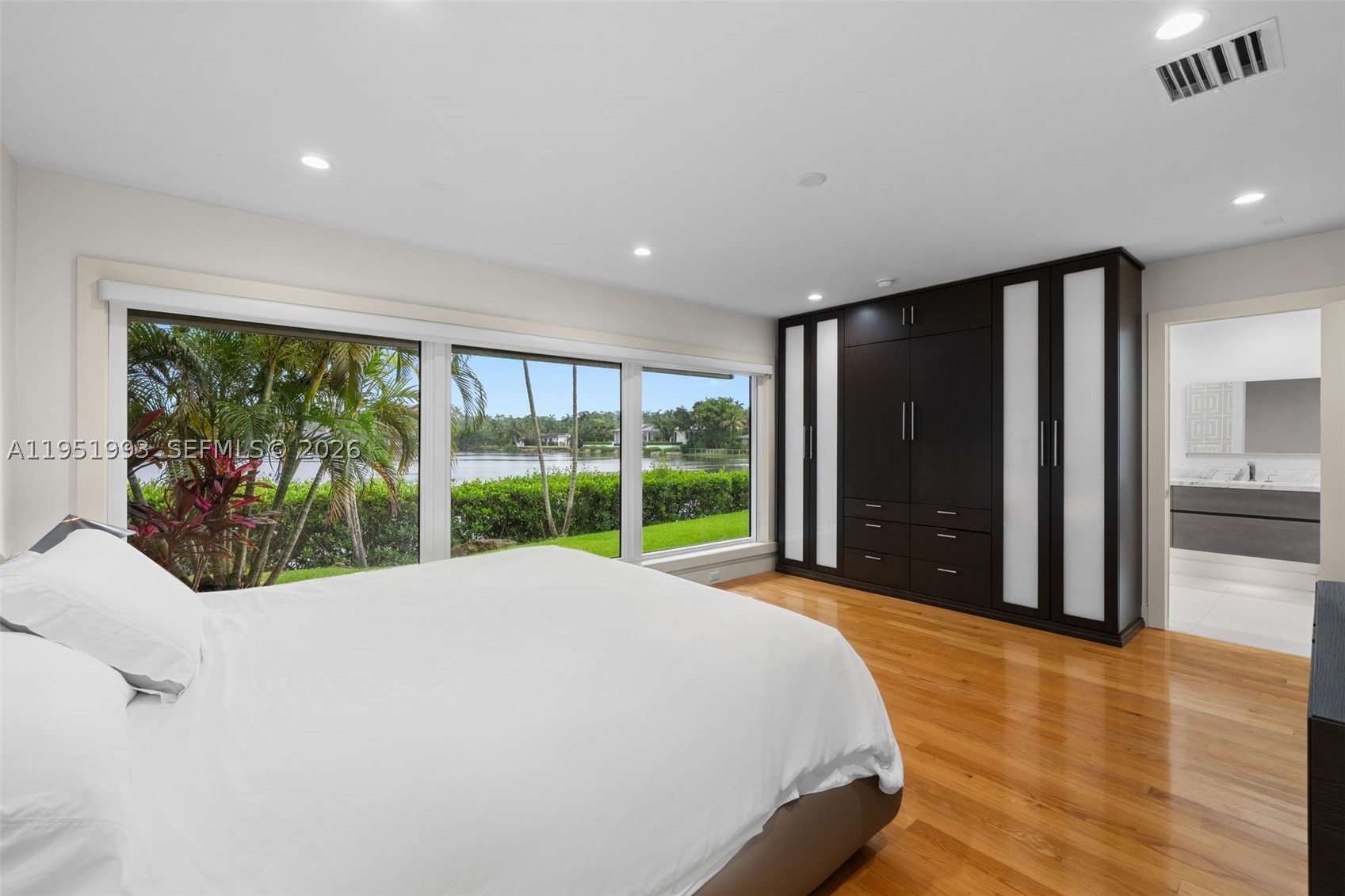 HAMMOCK OAKS HARBOR SEC 2 - Residential