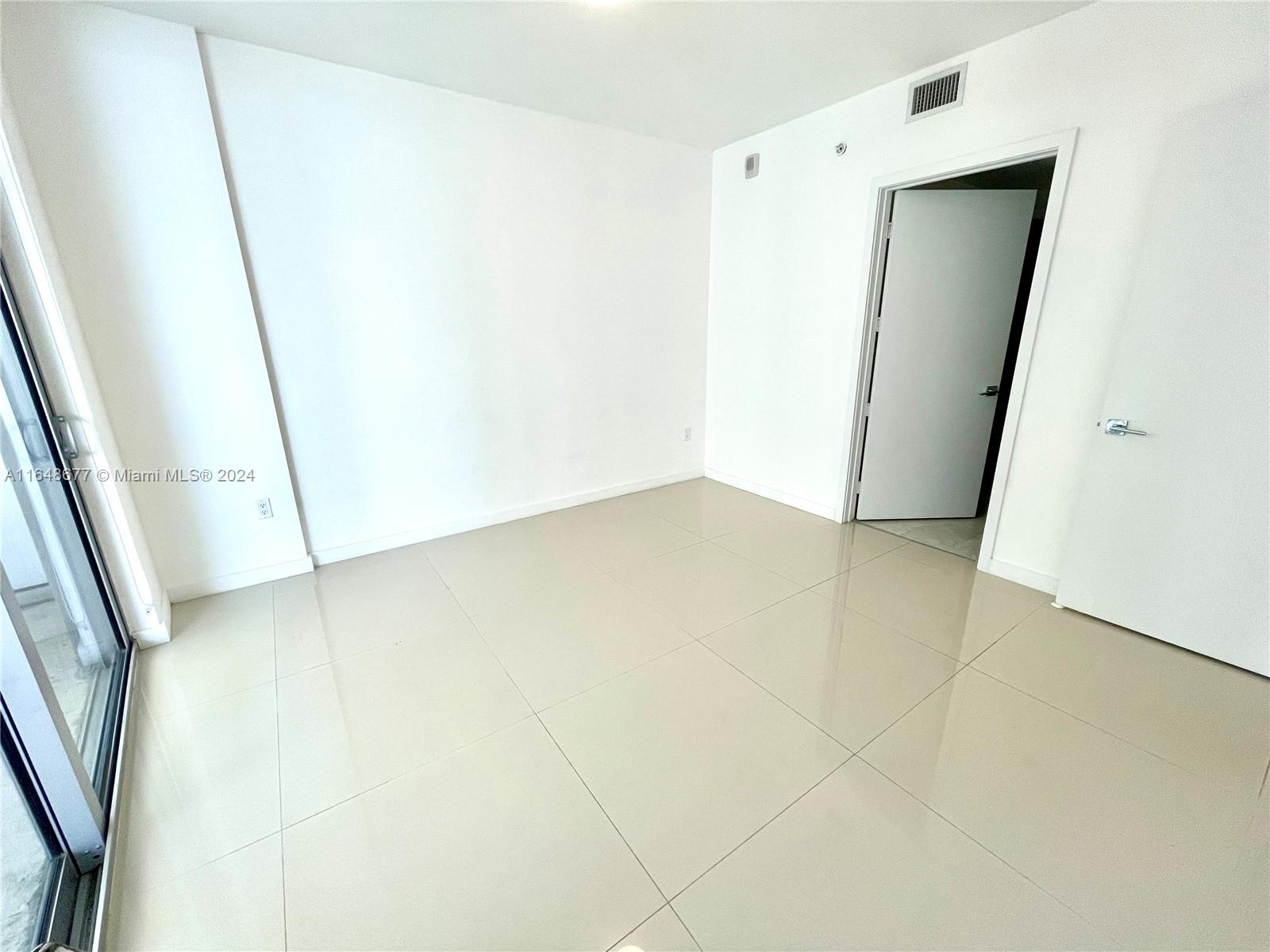 ARIA ON THE BAY CONDO - Residential Lease