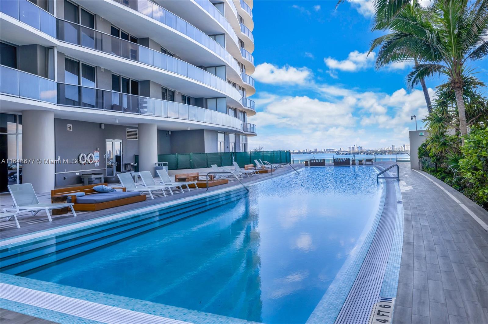 ARIA ON THE BAY CONDO - Residential Lease