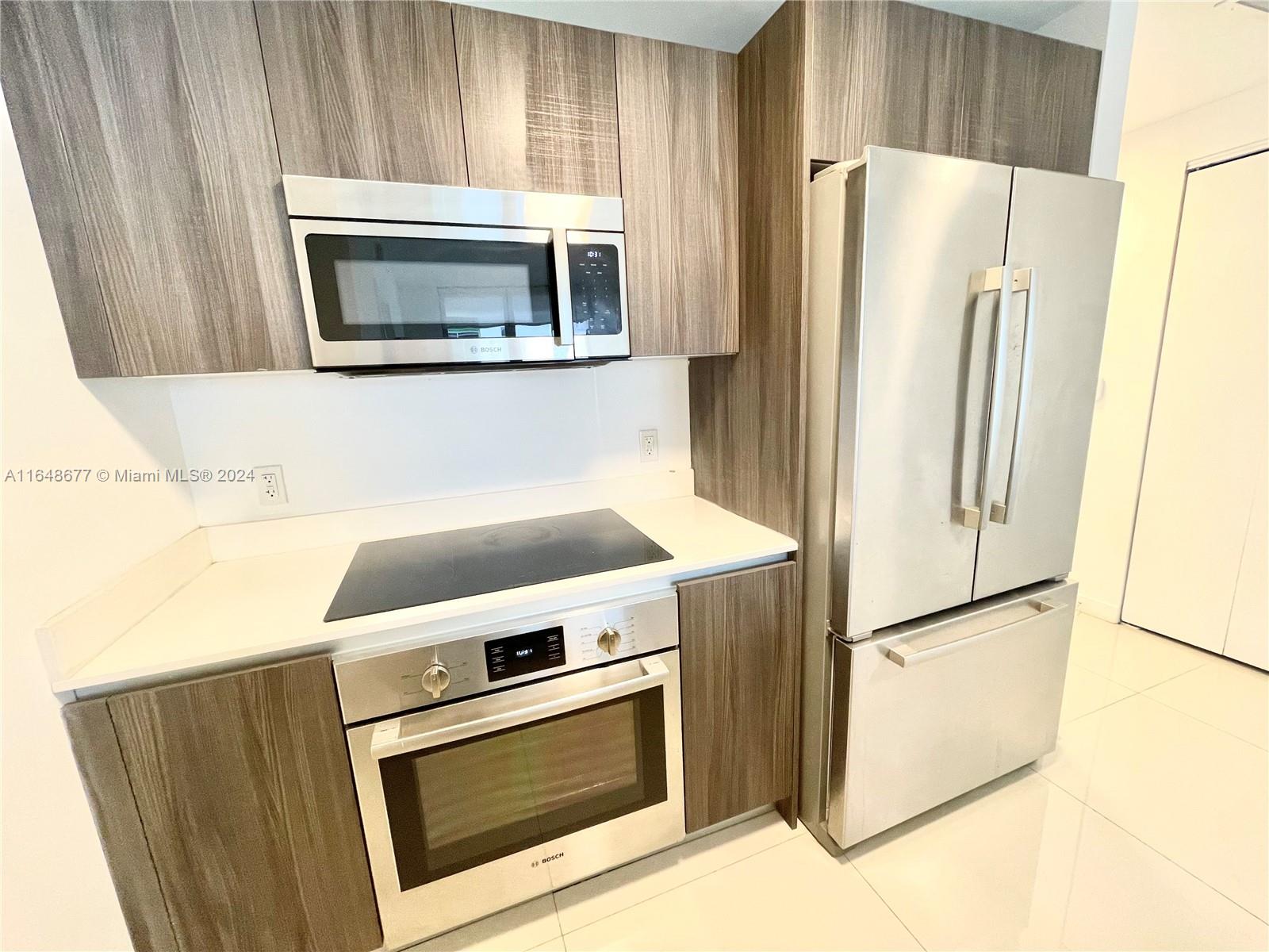 ARIA ON THE BAY CONDO - Residential Lease
