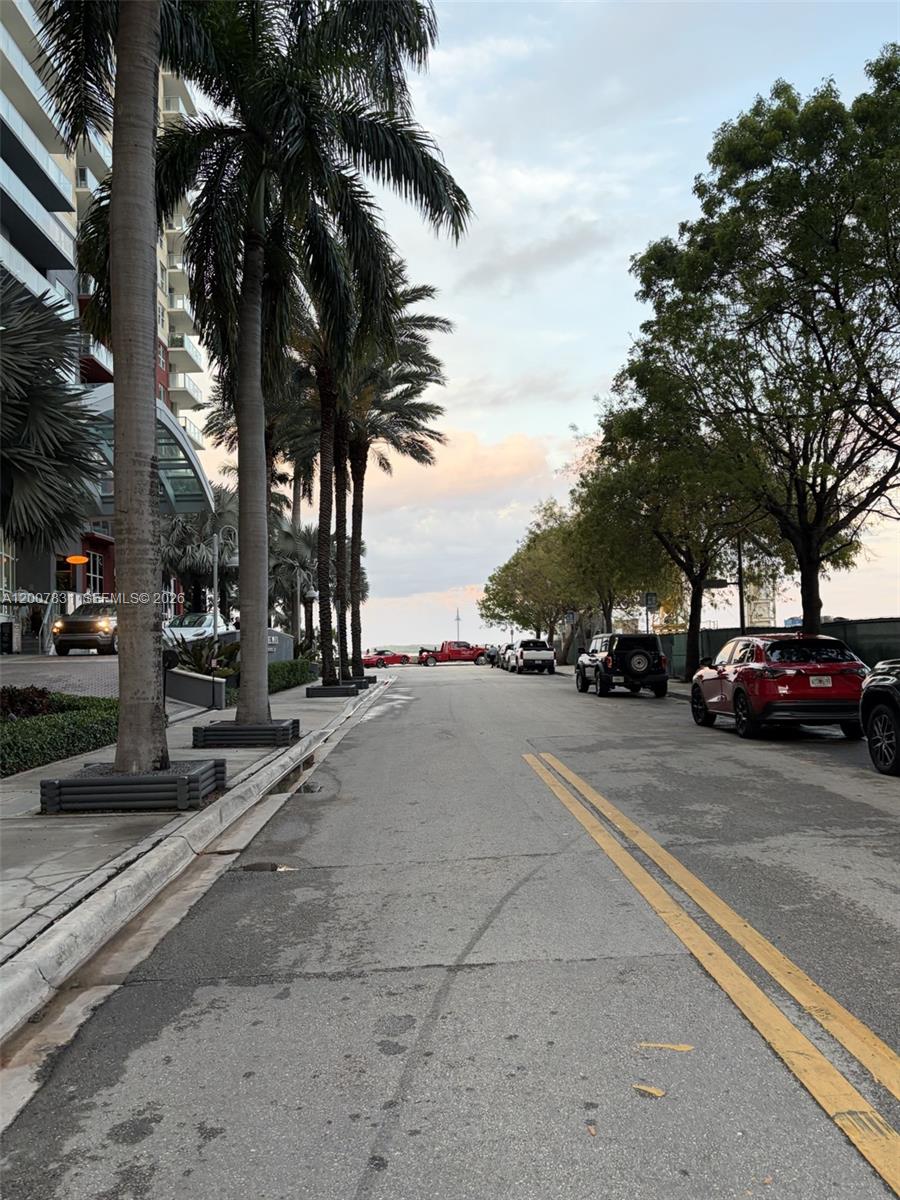 THE MARK ON BRICKELL COND - Residential