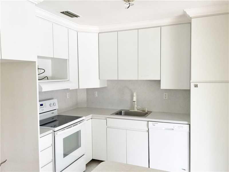 BROWARD GARDENS 21-48 B - Residential Income