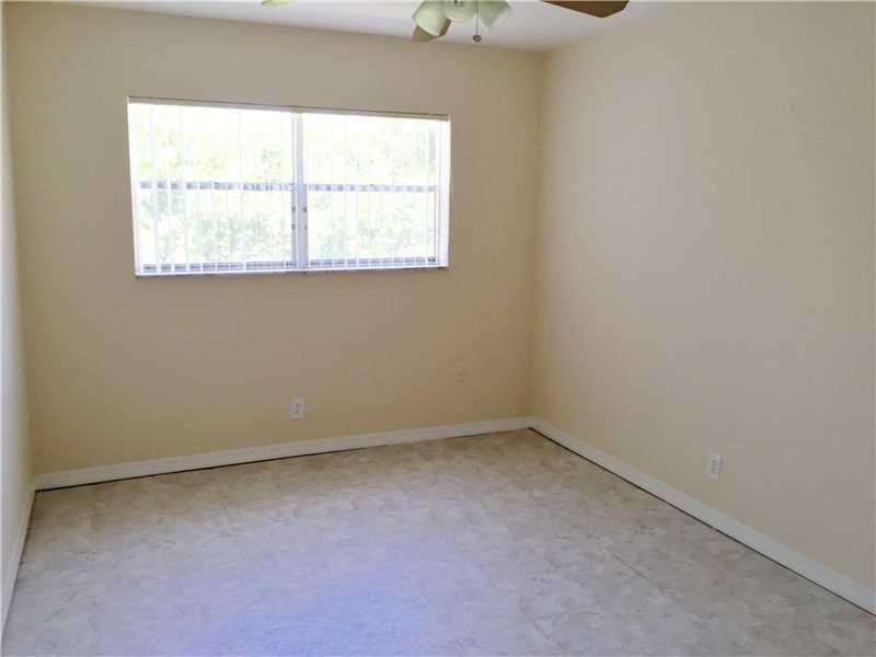 BROWARD GARDENS 21-48 B - Residential Income