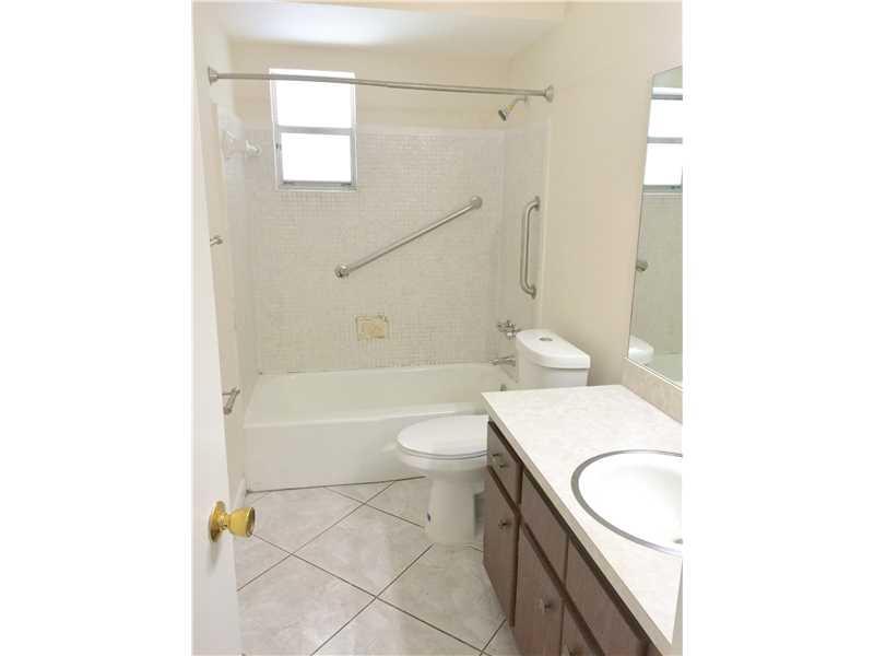 BROWARD GARDENS 21-48 B - Residential Income