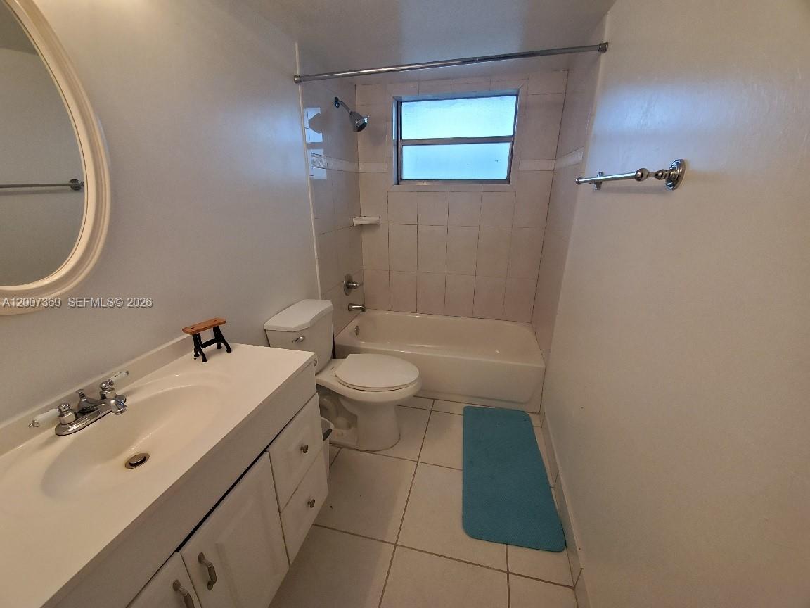 JADE WINDS GROUP-DAISY GA - Residential
