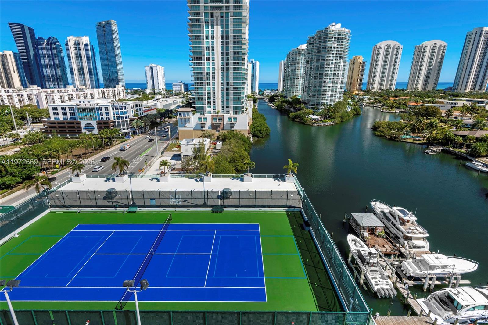 400 SUNNY ISLES CONDO EAS - Residential