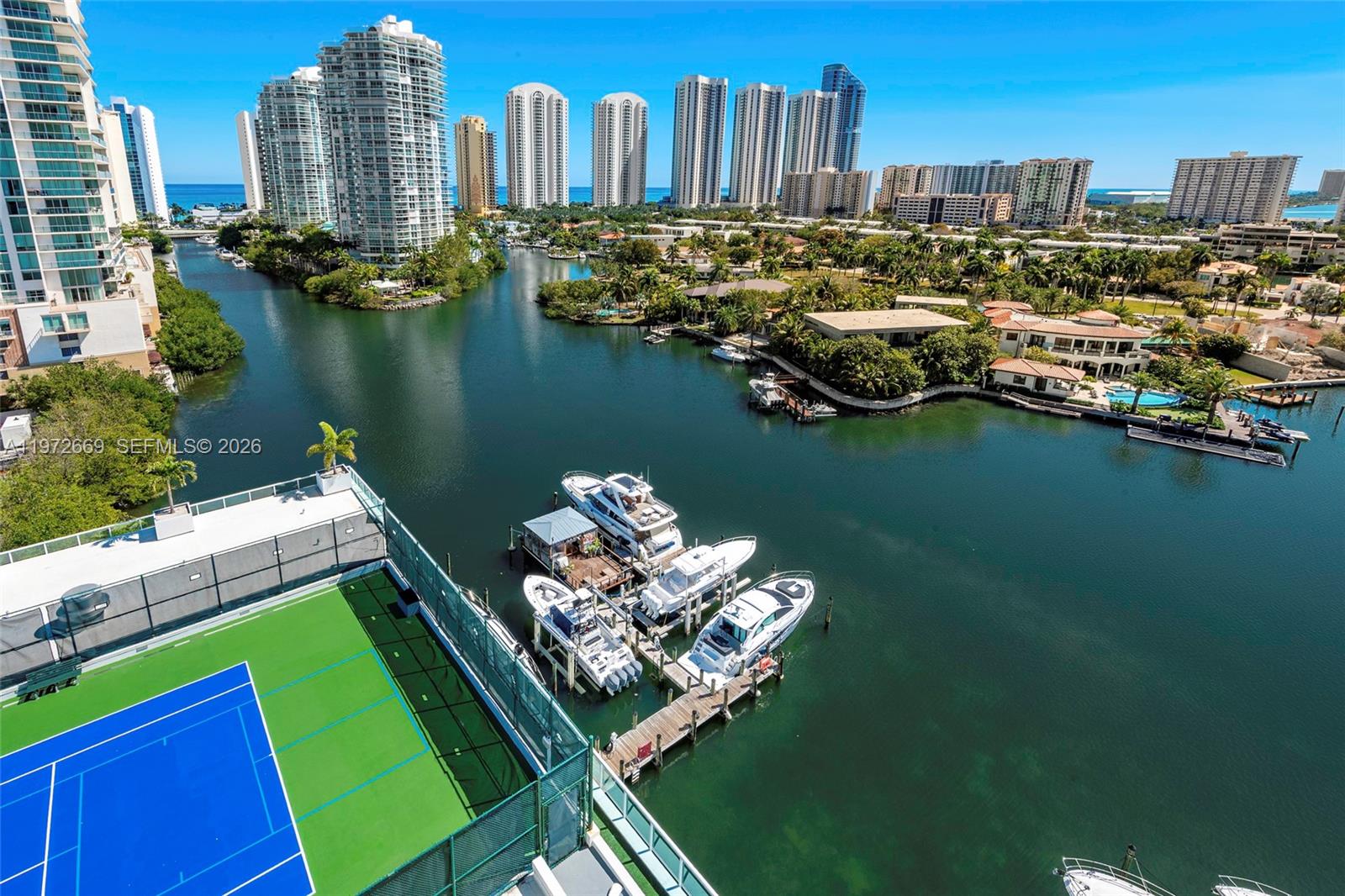 400 SUNNY ISLES CONDO EAS - Residential