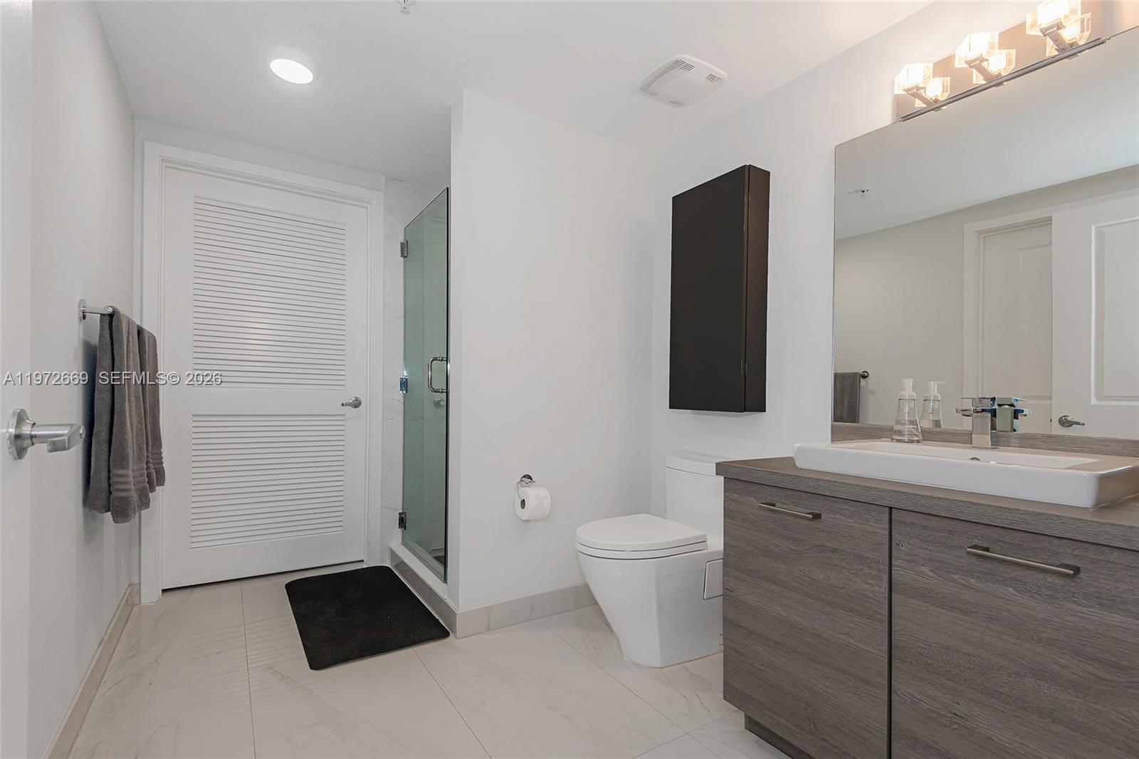 400 SUNNY ISLES CONDO EAS - Residential