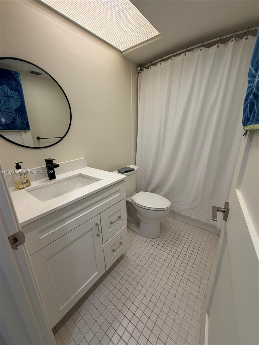 ANDROS VILLAGE B CONDO - Residential