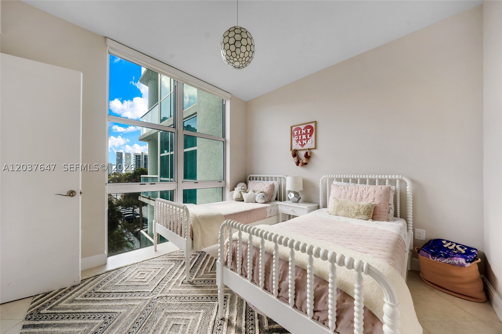 THE ATRIUM AT AVENTURA CO - Residential