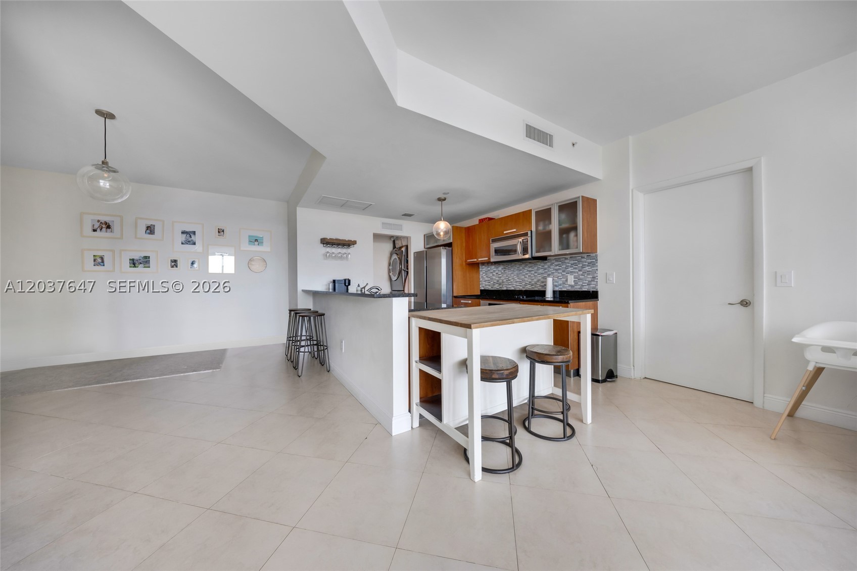 THE ATRIUM AT AVENTURA CO - Residential