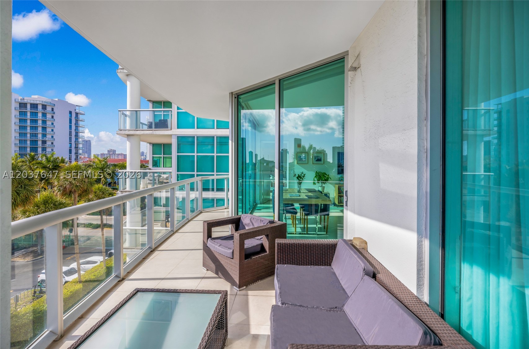 THE ATRIUM AT AVENTURA CO - Residential