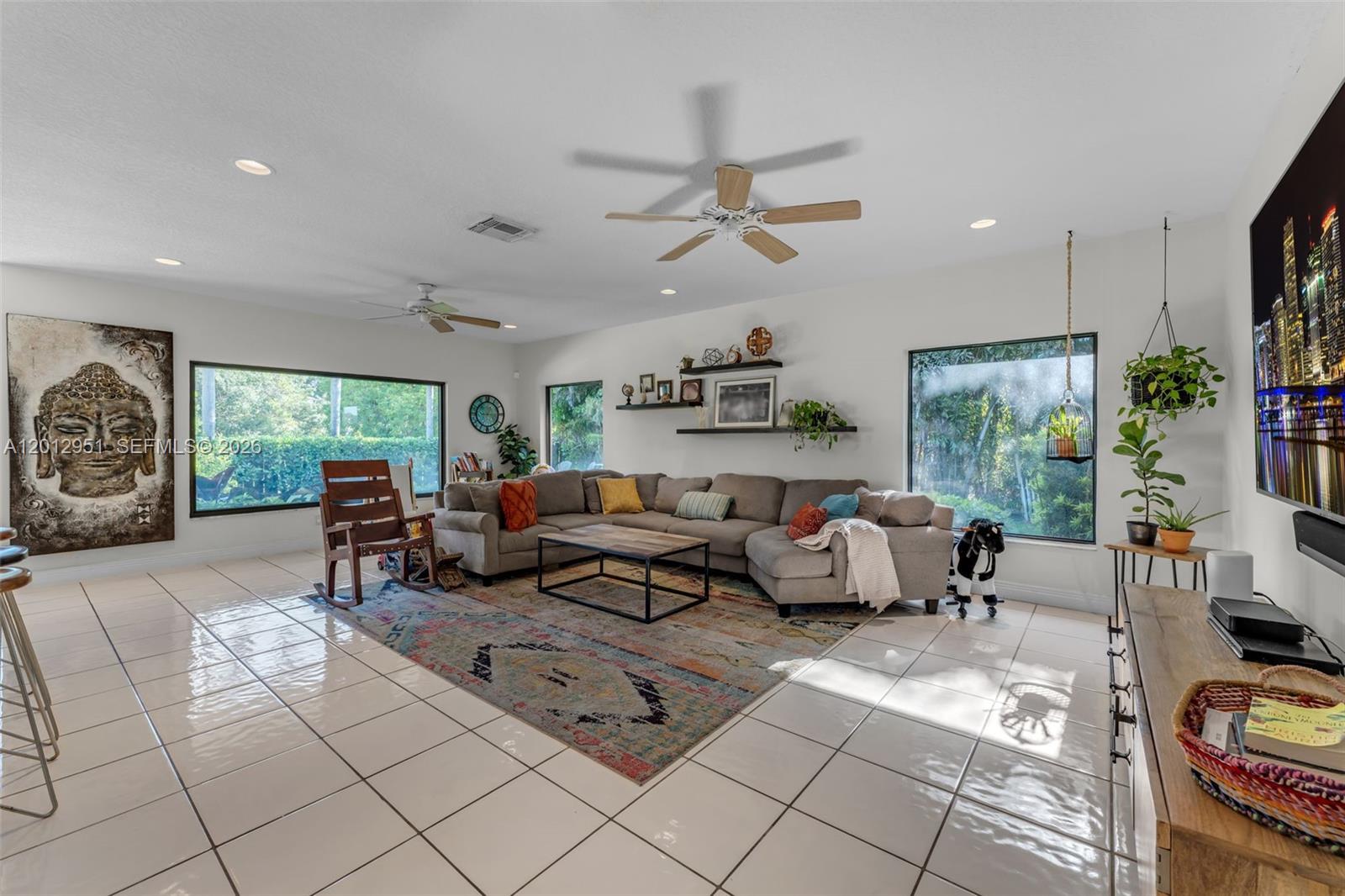 SHARON ESTATES - Residential