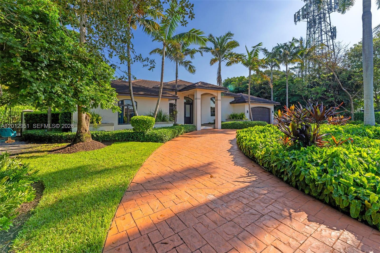 SHARON ESTATES - Residential