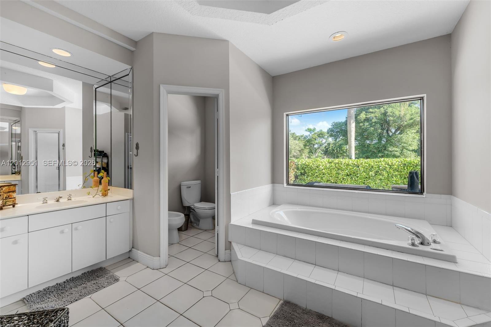 SHARON ESTATES - Residential