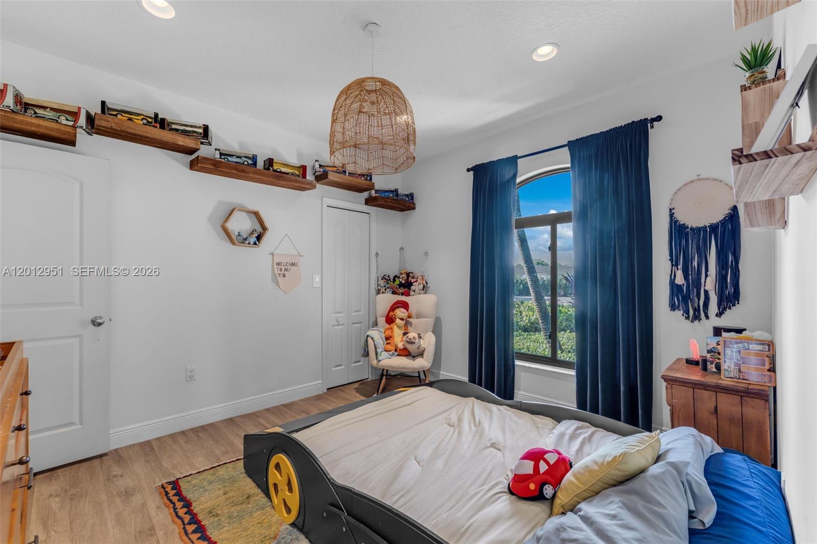 SHARON ESTATES - Residential