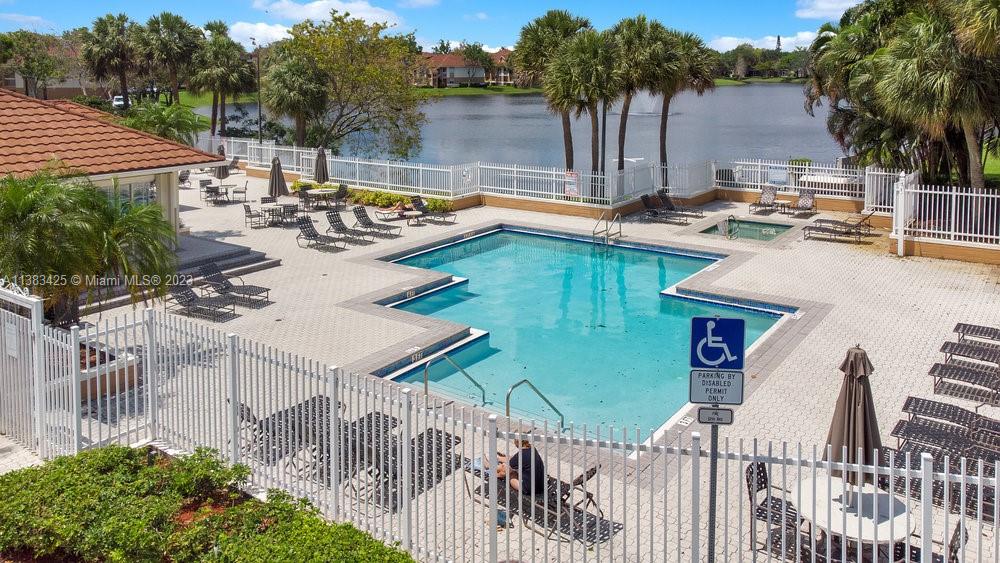 COLONNADES CONDO - Residential Lease