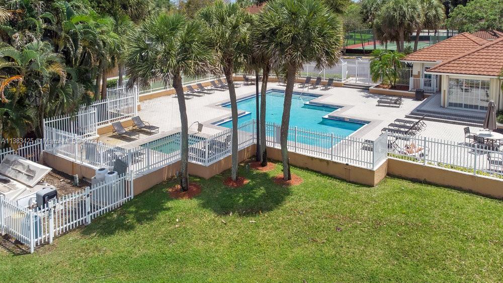 COLONNADES CONDO - Residential Lease