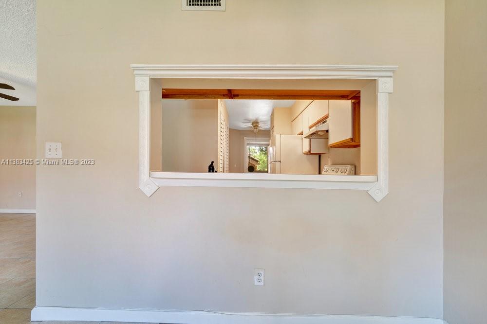 COLONNADES CONDO - Residential Lease