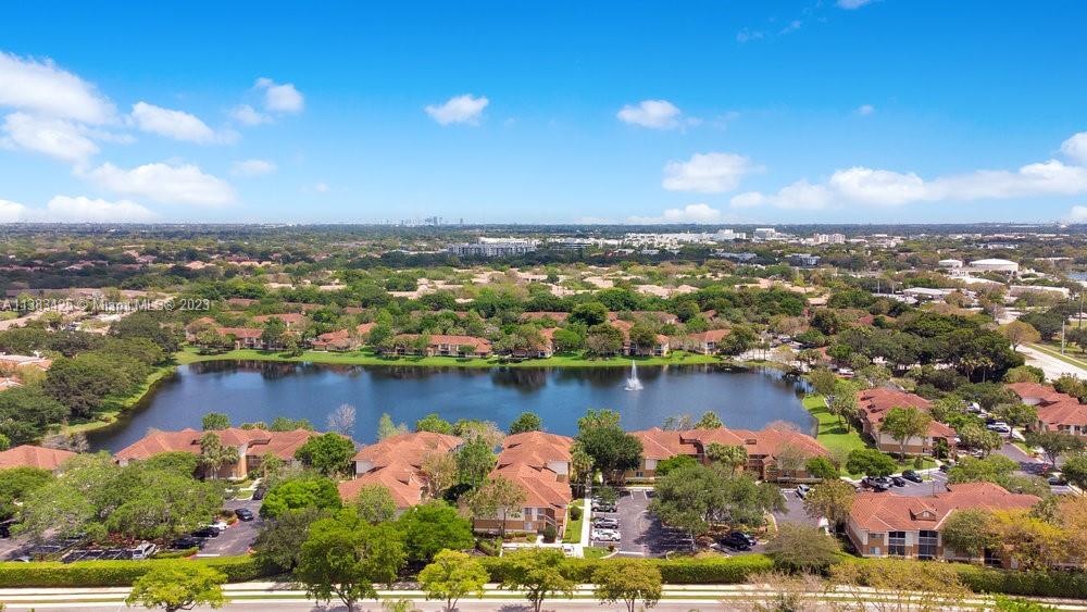 COLONNADES CONDO - Residential Lease
