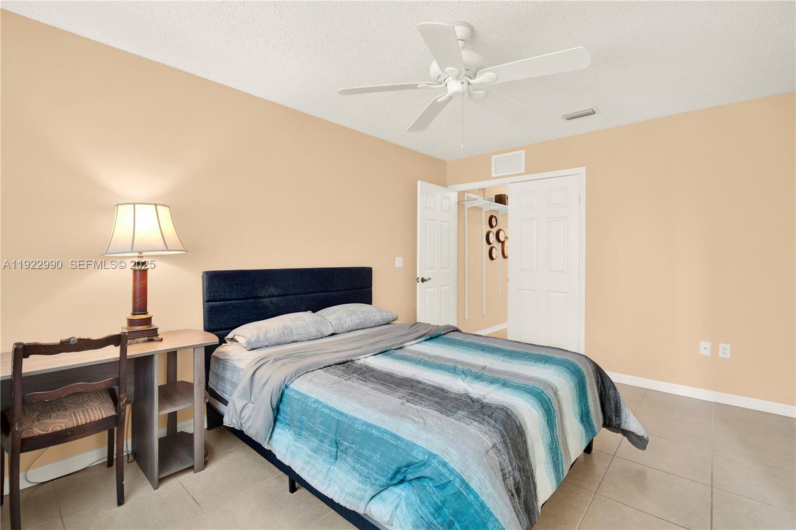 TOWNGATE CONDO EIGHT - Residential Lease