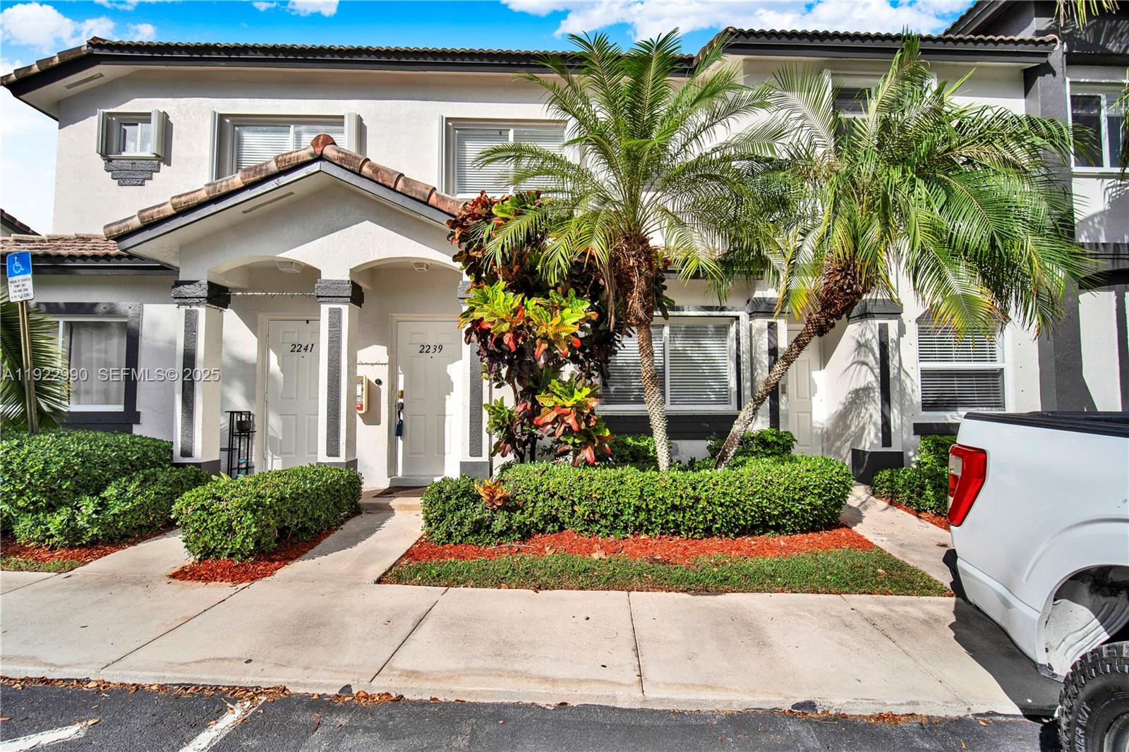 TOWNGATE CONDO EIGHT - Residential Lease