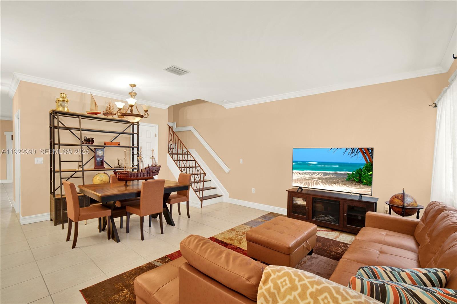 TOWNGATE CONDO EIGHT - Residential Lease