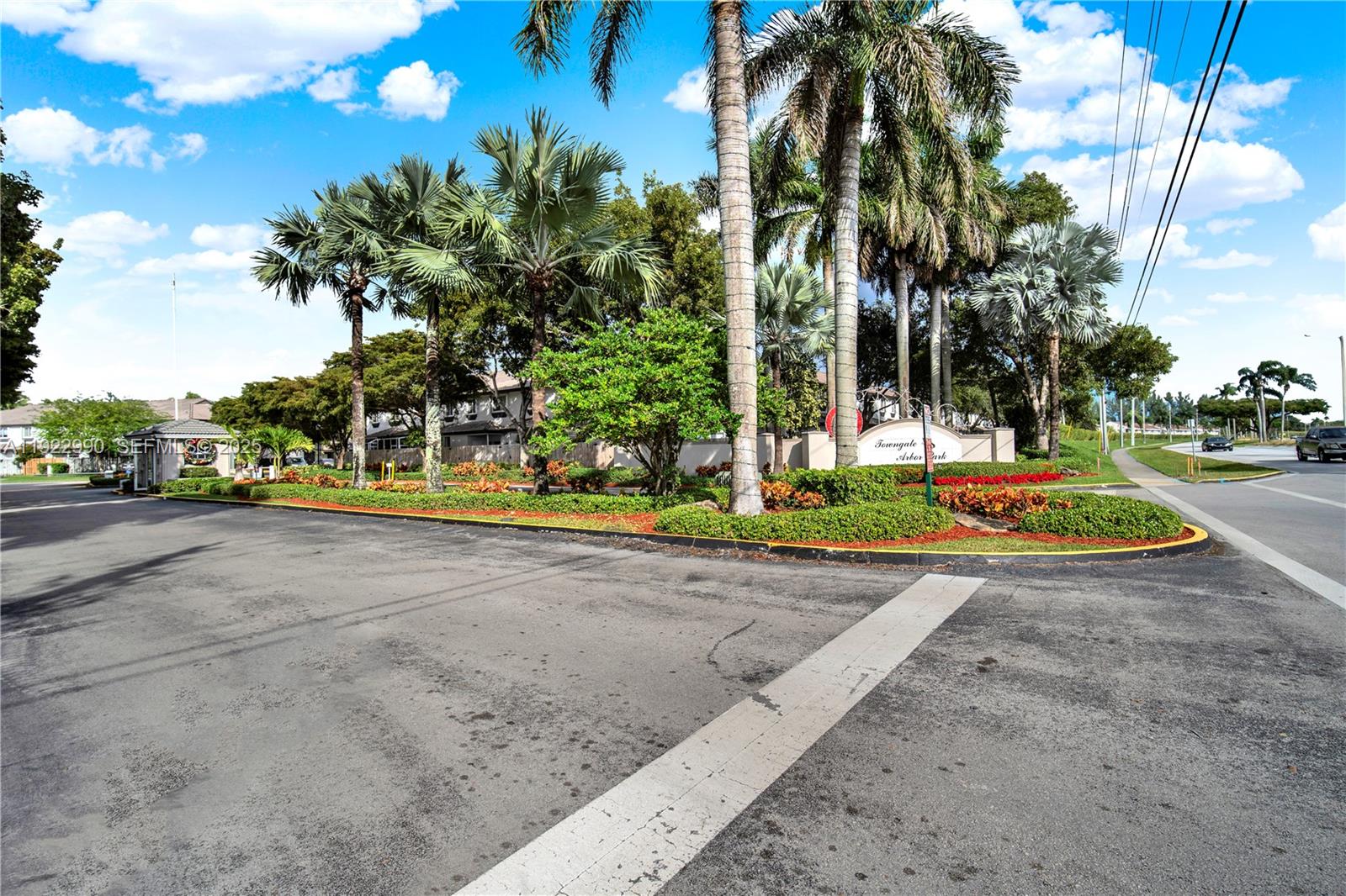 TOWNGATE CONDO EIGHT - Residential Lease