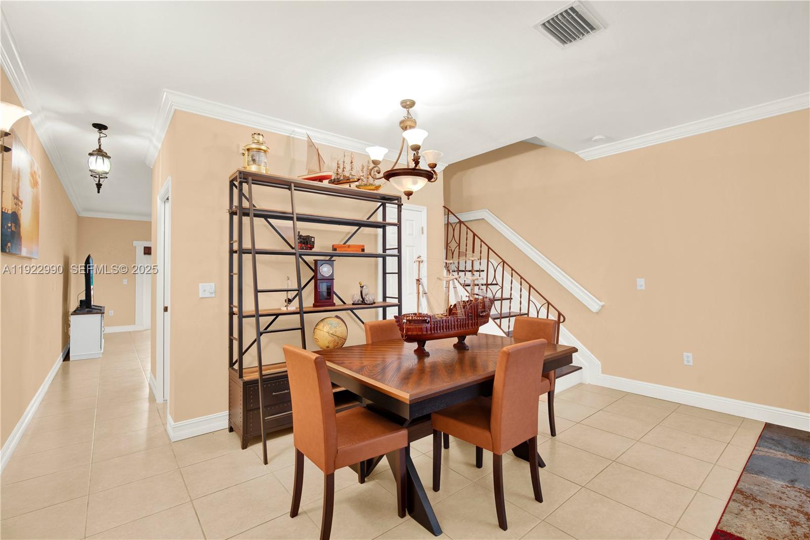 TOWNGATE CONDO EIGHT - Residential Lease