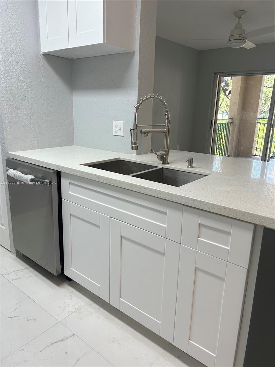 AVENTINE AT MIRAMAR CONDO - Residential Lease