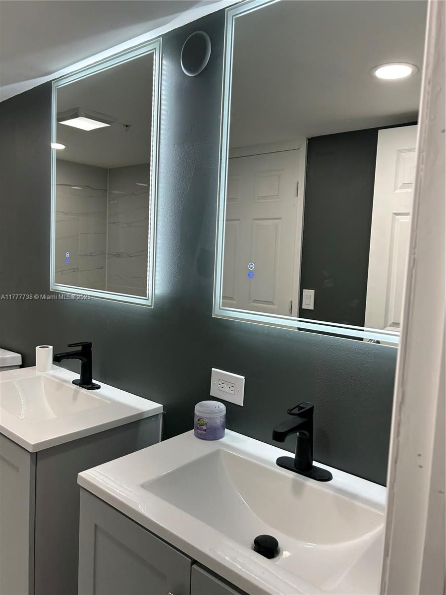 AVENTINE AT MIRAMAR CONDO - Residential Lease