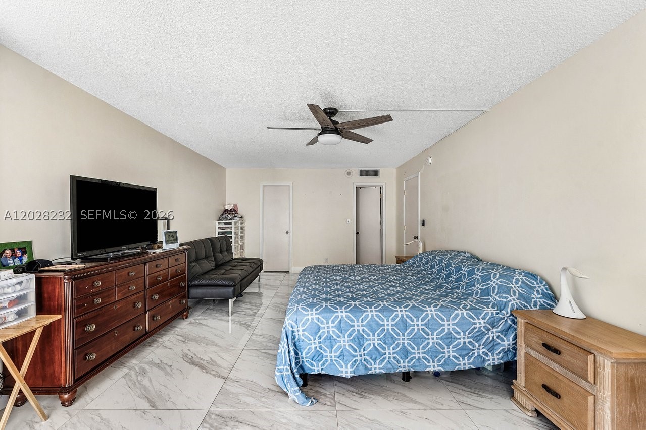 RENAISSANCE OF POMPANO BE - Residential